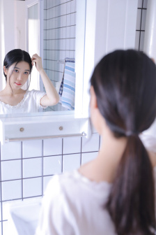 成本人H动漫无码